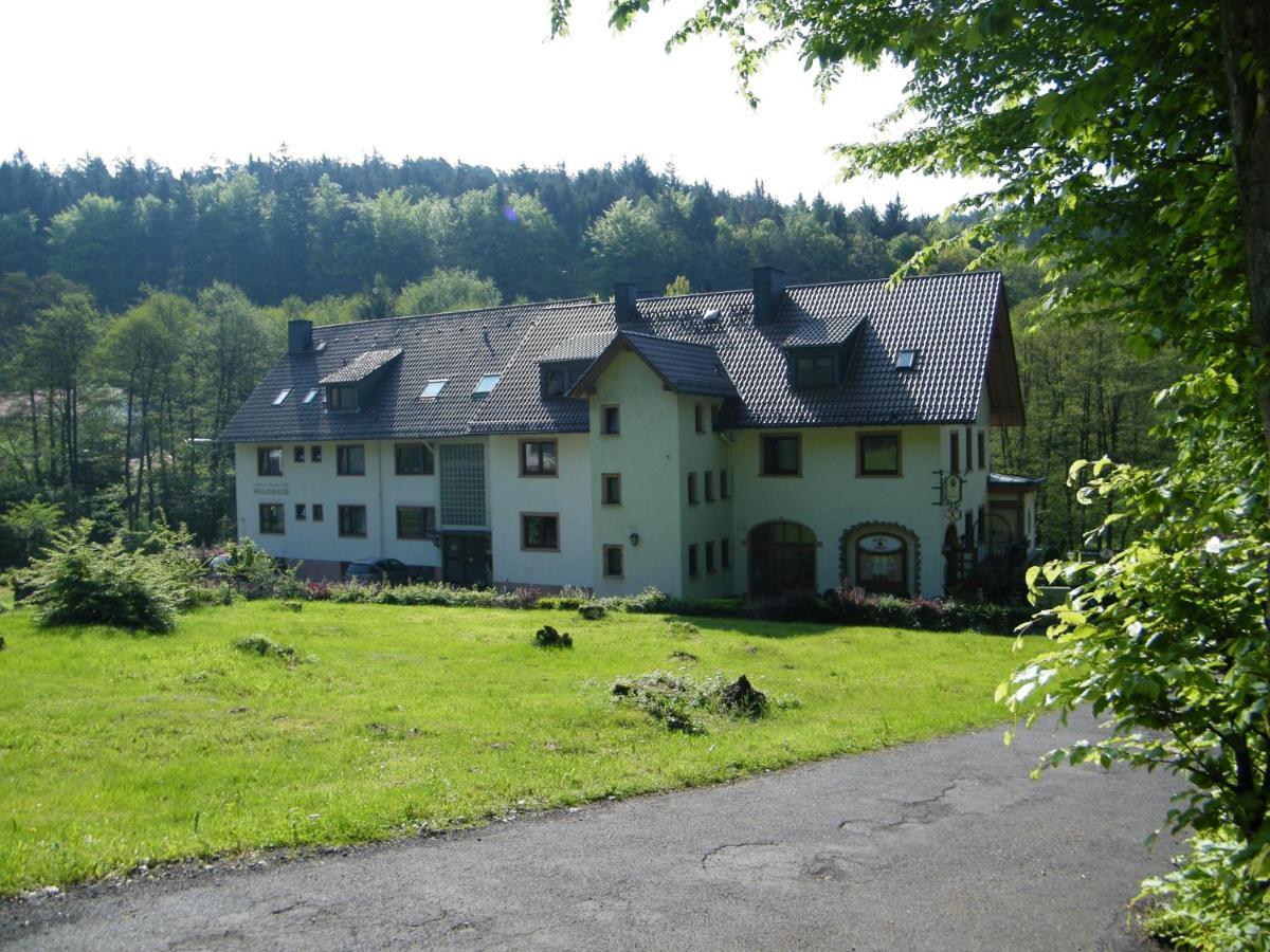 Hotel Waldhaus Mespelbrunn Exterior photo